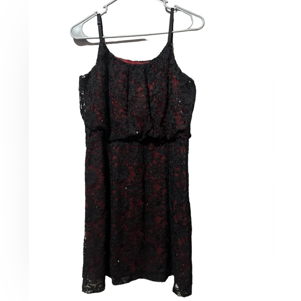 STUDIO Y women’s size L black lace and red adjustable spaghetti strapped dress